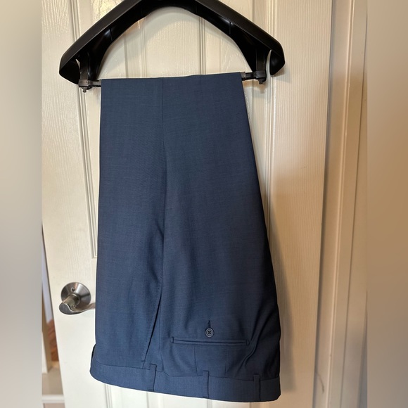 Blue Two-Piece Men’s Suit Italian Tessuto Marzotto wool blend New with Tags - Picture 8 of 11